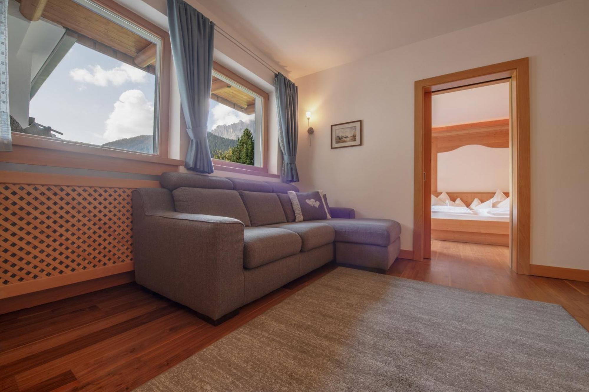 Apartments Sunela Selva di Val Gardena Exterior photo